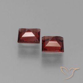 Gemme di Granato Piropo Rosso scuro naturale da 1.33 ct, Quadrato, VS