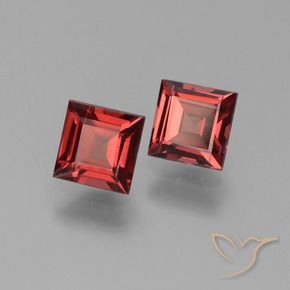 Gemme di Granato Piropo Rosso scuro naturale da 1.67 ct, Quadrato, VS