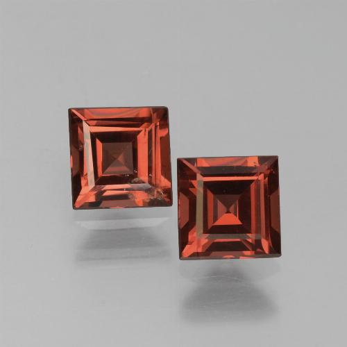 Granato piropo naturale rosso da 1,57 ct, quadrato, VS