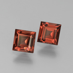 Granato piropo naturale rosso da 1,57 ct, quadrato, VS