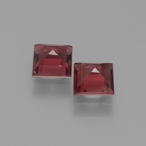 Gemme di Granato Piropo Rosso scuro naturale da 1.66 ct, Quadrato, VVS-VS