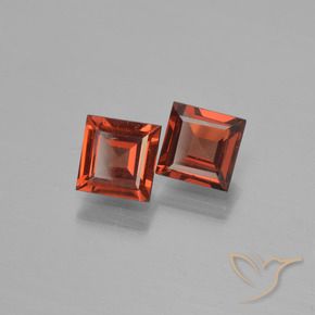 Gemme di Granato Piropo Rosso scarlatto naturale da 1.28 ct, Quadrato, VVS-VS
