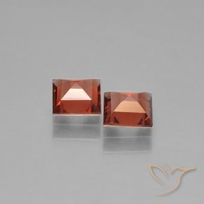 Gemme di Granato Piropo Rosso scarlatto naturale da 1.28 ct, Quadrato, VVS-VS