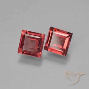 Gemme di Granato Piropo Rosso scuro naturale da 1.36 ct, Quadrato, VVS