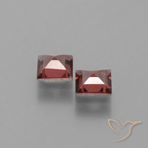 Gemme di Granato Piropo Rosso Merlot naturale da 1.44 ct, Quadrato, VVS-VS