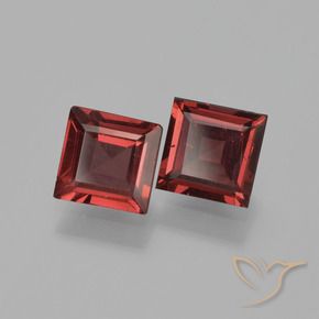 Gemme di Granato Piropo Rosso scuro naturale da 1.52 ct, Quadrato, VVS-VS