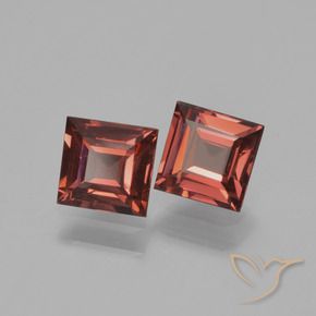 Gemme di Granato Piropo Rosso medio-scuro naturale da 1.42 ct, Quadrato, VVS-VS