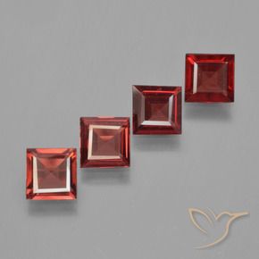 Gemme di Granato Piropo Rosso medio naturale da 2.32 ct, Quadrato, VS