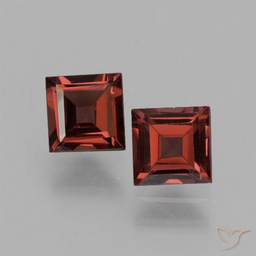 1.55ctw Naturale Rosso scuro Granato Piropo, Quadrato, VVS-VS
