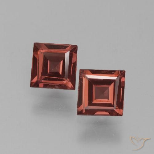 1.30ctw Naturale Rosso scuro Granato Piropo, Quadrato, VVS-VS