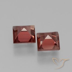 Gemme di Granato Piropo Rosso scuro naturale da 1.51 ct, Quadrato, VS
