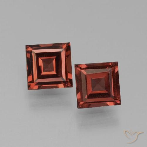 1.36ctw Naturale Rosso scuro Granato Piropo, Quadrato, VVS-VS