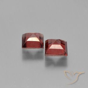 Gemme di Granato Piropo Rosso scuro naturale da 1.58 ct, Quadrato, VS
