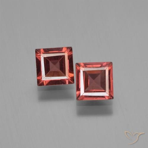 1.47ctw Naturale Rosso scarlatto Granato Piropo, Quadrato, VVS-VS