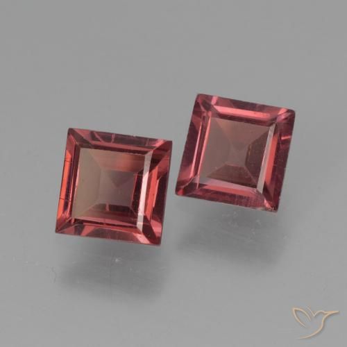 Gemme di Granato Piropo Rosso scuro naturale da 1.37 ct, Quadrato, VS-SI
