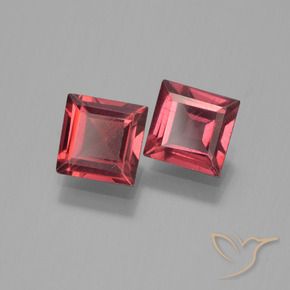 Gemme di Granato Piropo Vino Rosso Profondo naturale da 1.54 ct, Quadrato, VVS