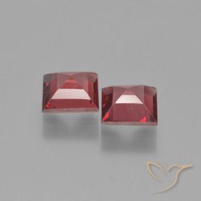 Gemme di Granato Piropo Vino Rosso Profondo naturale da 1.54 ct, Quadrato, VVS