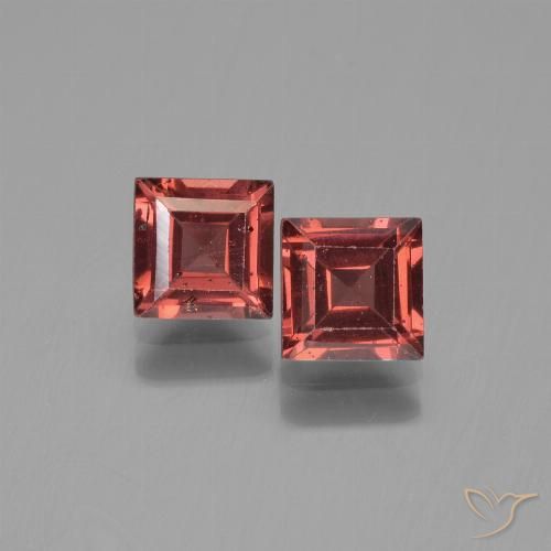 1.77ctw Naturale Rosso scuro Granato Piropo, Quadrato, VS