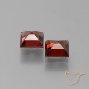 Gemme di Granato Piropo Rosso scuro naturale da 1.49 ct, Quadrato, VS