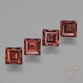 Gemme di Granato Piropo Rosso scarlatto naturale da 3.26 ct, Quadrato, VS