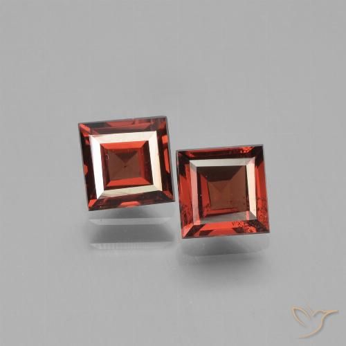 1.69ctw Naturale Rosso scuro Granato Piropo, Quadrato, VVS-VS