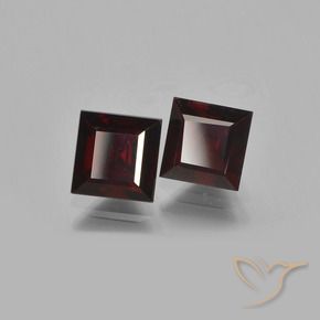 Gemme di Granato Piropo Rosso nerastro naturale da 1.93 ct, Quadrato, VS