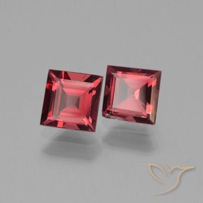 Gemme di Granato Piropo Rosso scuro naturale da 1.66 ct, Quadrato, VS