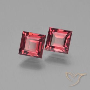 Gemme di Granato Piropo Rosso Merlot naturale da 1.57 ct, Quadrato, VVS-VS