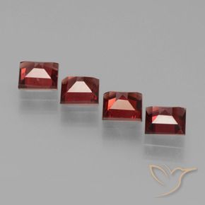 Gemme di Granato Piropo Vino Rosso Profondo naturale da 2.88 ct, Quadrato, VS