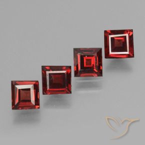 Gemme di Granato Piropo Rosso Sangue Profondo naturale da 2.35 ct, Quadrato, VS