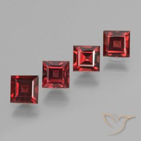 Gemme di Granato Piropo Rosso scuro naturale da 3.22 ct, Quadrato, VS
