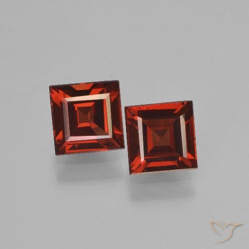 Gemme di Granato Piropo Rosso scuro naturale da 1.55 ct, Quadrato, VVS-VS