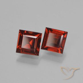 Gemme di Granato Piropo Rosso scuro naturale da 1.55 ct, Quadrato, VVS-VS