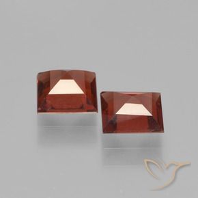 Gemme di Granato Piropo Rosso scuro naturale da 1.41 ct, Quadrato, VS