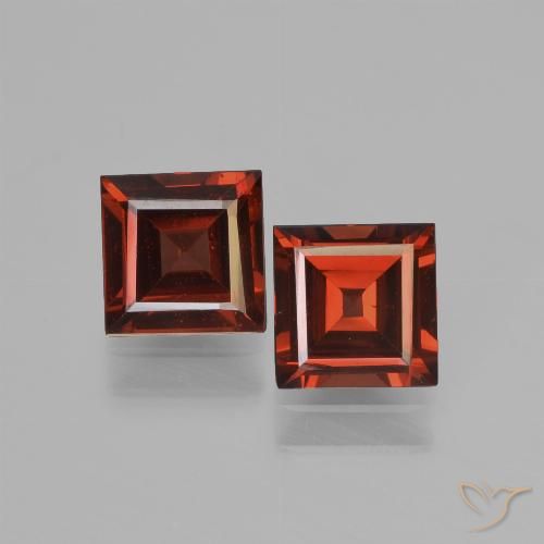 1.43ctw Naturale Rosso Sangue Profondo Granato Piropo, Quadrato, VVS-VS