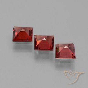 Gemme di Granato Piropo Rosso scuro naturale da 1.73 ct, Quadrato, VS