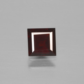 Granato piropo naturale rosso da 0,64 ct, quadrato, VS