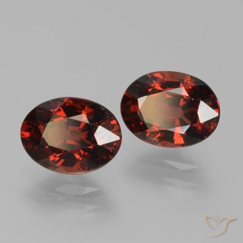 Gemme di Granato Piropo Rosso scuro naturale da 3.45 ct, Ovale, VVS-VS