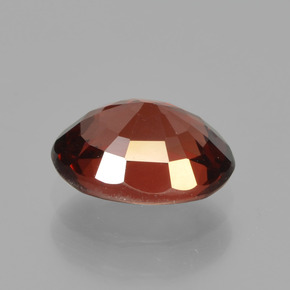 Granato Piropo Rosso naturale da 1.66 ct, Taglio ovale, VVS-VS