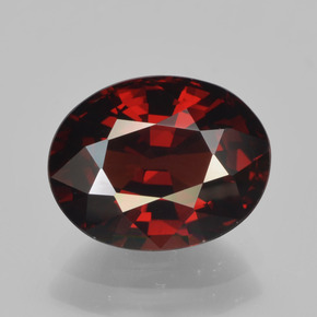 Granato Piropo Rosso naturale da 3.48 ct, Taglio ovale, VVS