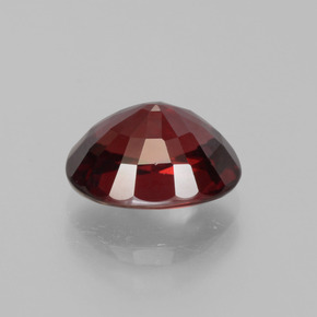 Granato Piropo Rosso naturale da 3.75 ct, Taglio ovale, VVS-VS