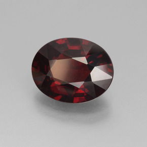 Granato Piropo Rosso naturale da 3.30 ct, Taglio ovale, VVS-VS