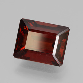 Granato piropo naturale rosso da 4,18 ct, taglio smeraldo, VS