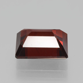 Granato piropo naturale rosso da 4,18 ct, taglio smeraldo, VS