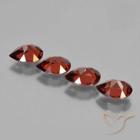 Gemme di Granato Piropo Rosso brillante naturale da 3.18 ct, Forma a pera, VVS-VS