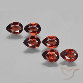 Gemme di Granato Piropo Rosso scuro naturale da 4.44 ct, Forma a pera, VVS-VS