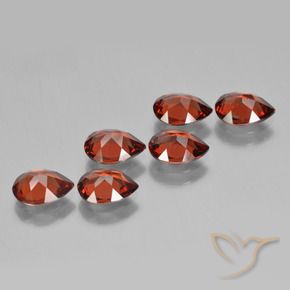 Gemme di Granato Piropo Rosso scuro naturale da 4.44 ct, Forma a pera, VVS-VS