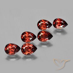 Gemme di Granato Piropo Rosso medio naturale da 5.20 ct, Forma a pera, VVS-VS