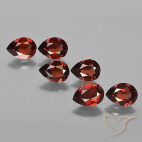 Gemme di Granato Piropo Rosso Merlot naturale da 4.77 ct, Forma a pera, VVS-VS
