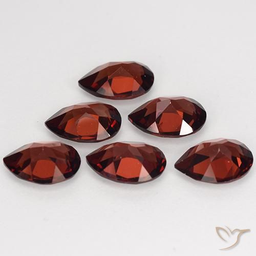 Gemme di Granato Piropo Rosso scuro naturale da 4.77 ct, Forma a pera, VVS-VS